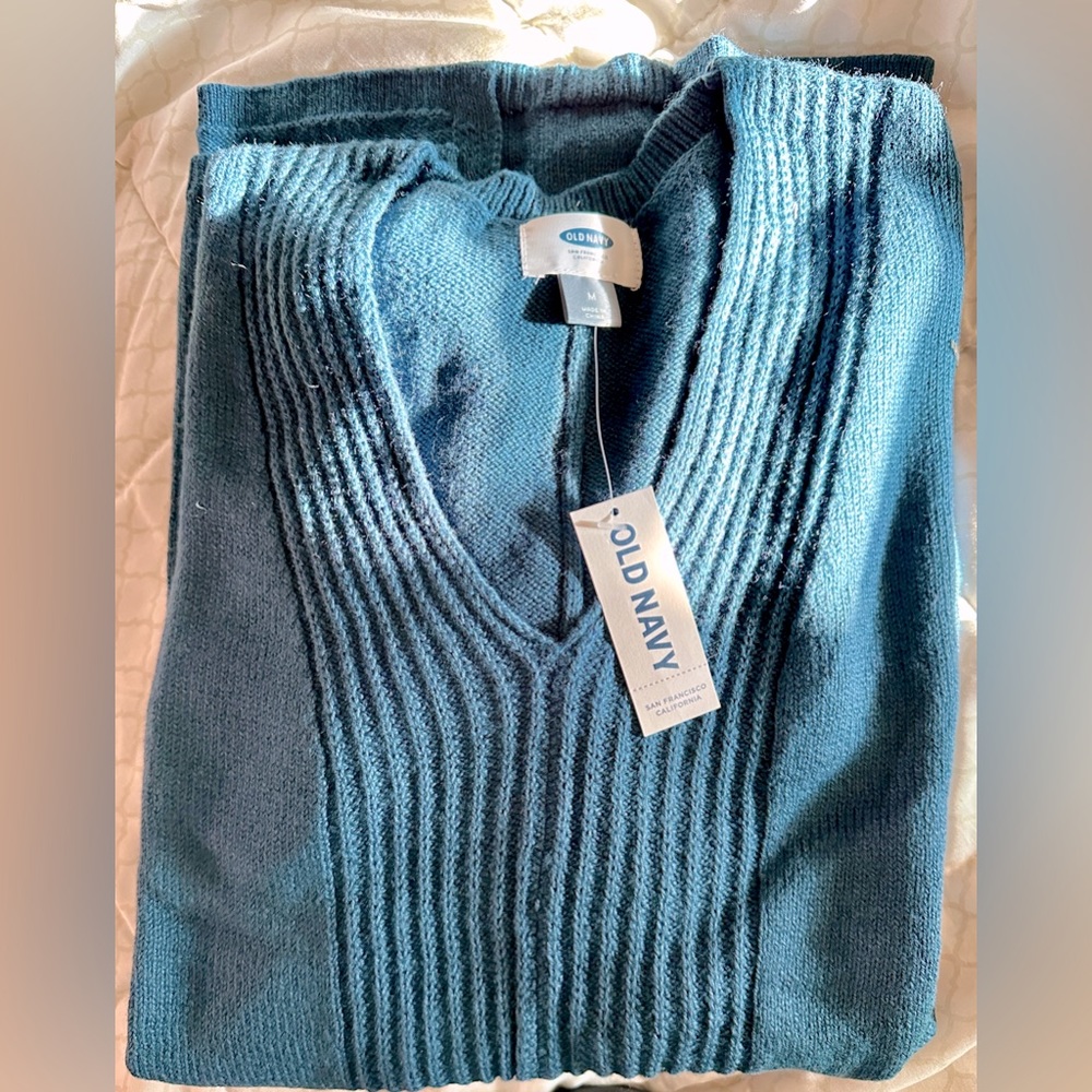 NWT Old Navy Teal sweater Medium